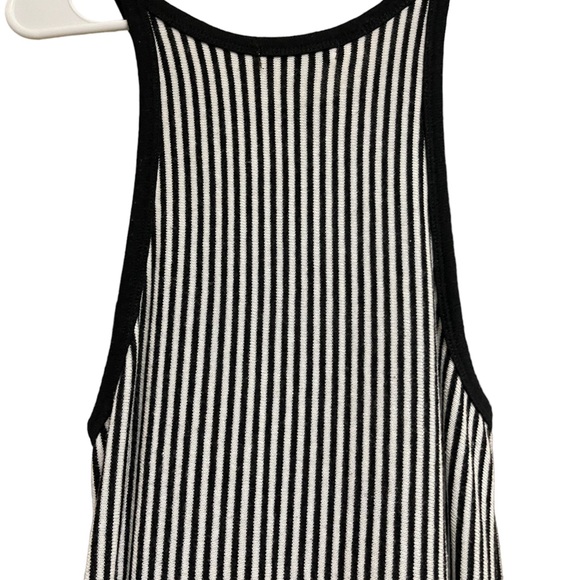 Woman’s Buckle brand fitted knit dress 👗 size small - Picture 5 of 8